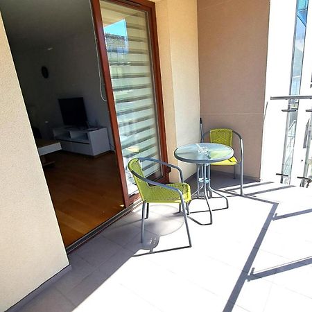 Bianco Apartament Reduta Park Free Parking Krasków Exterior foto