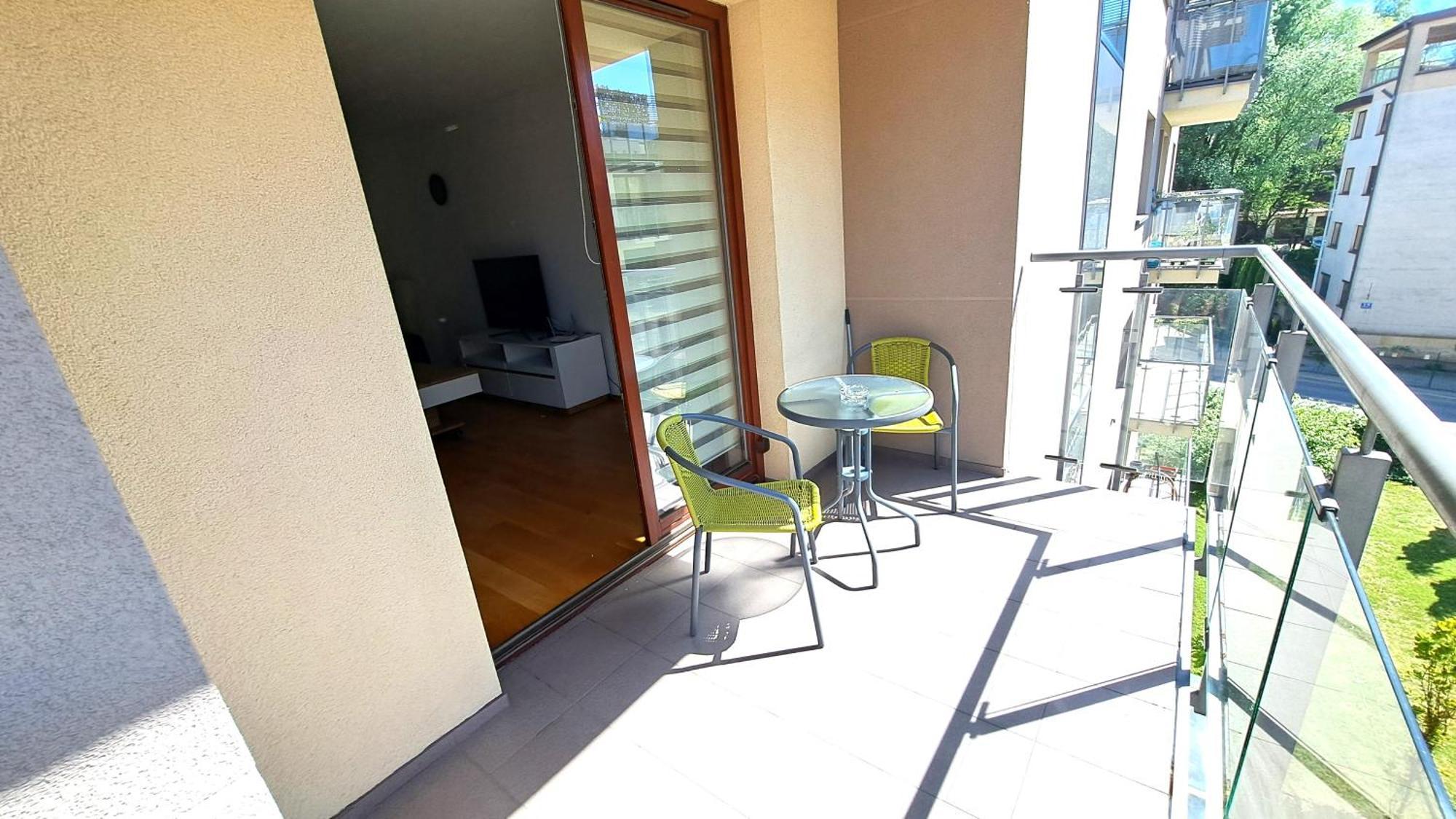 Bianco Apartament Reduta Park Free Parking Krasków Exterior foto